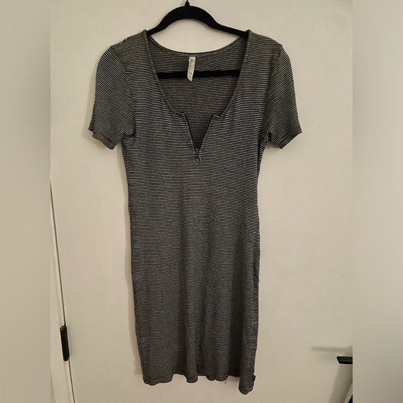 rvca t shirt dress Striped jersey tshirt sleeveless dress RVCA
